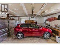 17 Nichols DRIVE - 38