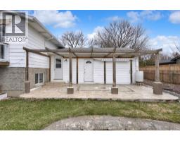 17 Nichols DRIVE - 41