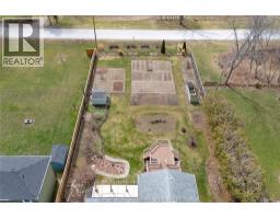 17 Nichols DRIVE - 47