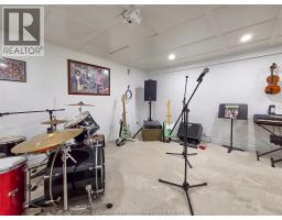 8882 Talbot TRAIL - 38