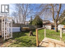 98 Wedgewood AVENUE - 20