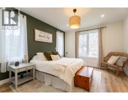 11597 Longwoods ROAD - 24