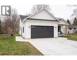 11597 Longwoods ROAD - 44