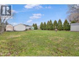 779 Albert STREET - 32