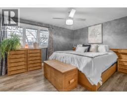 12 ACADEMY CRESCENT - 27