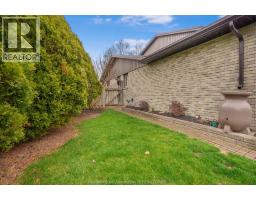 12 ACADEMY CRESCENT - 45