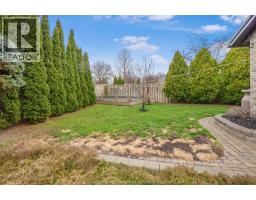 12 ACADEMY CRESCENT - 47