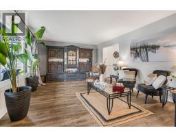 12 ACADEMY CRESCENT - 8