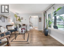 12 ACADEMY CRESCENT - 9