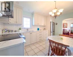 465 Victoria AVENUE - 17