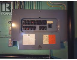 465 Victoria AVENUE - 48