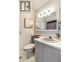 32 CHRISTINA PLACE - 21