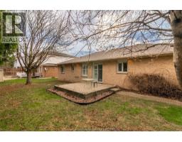 32 CHRISTINA PLACE - 28