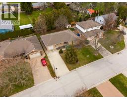 32 CHRISTINA PLACE - 30