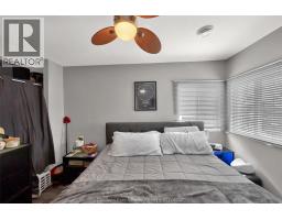 14 McNaughton AVENUE - 20