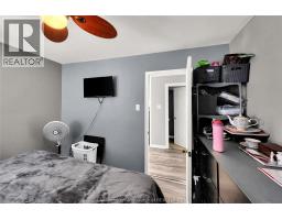 14 McNaughton AVENUE - 23