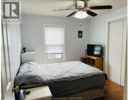 163 Regency DRIVE - 21