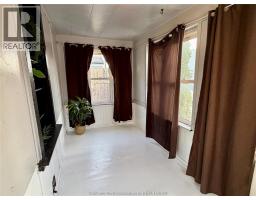 37 Foster STREET - 5