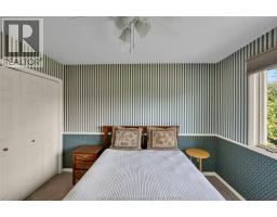 41 Orangewood BOULEVARD - 28