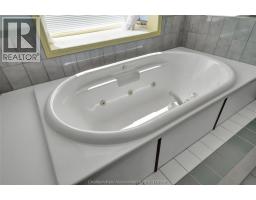 41 Orangewood BOULEVARD - 34