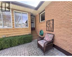 7763 TALBOT TRAIL - 38