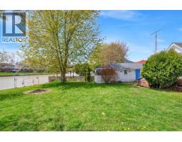 204 Margaret AVENUE - 41
