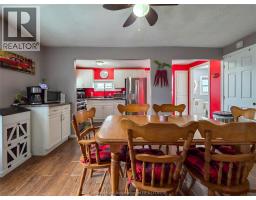 12 Houston STREET - 22