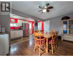 12 Houston STREET - 24