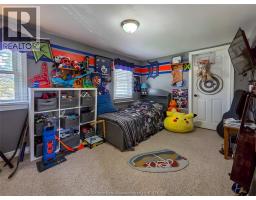 12 Houston STREET - 33