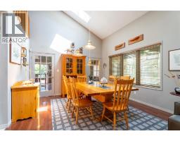 30 CRAMAR CRESCENT - 7