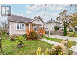 623 Elgin STREET - 35