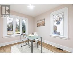 623 Elgin STREET - 9