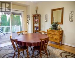 16 OAKGROVE LANE - 16