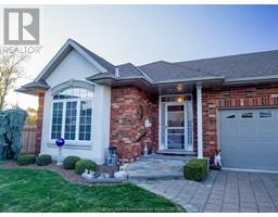 16 OAKGROVE LANE - 2