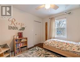 109 London DRIVE - 26