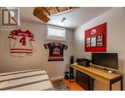 109 London DRIVE - 37