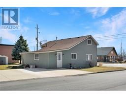 63 Chatham STREET South - 2