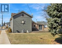 63 Chatham STREET South - 40