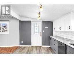 63 Chatham STREET South - 5