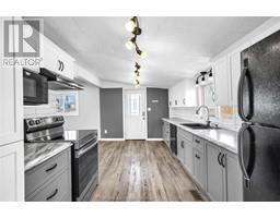63 Chatham STREET South - 6