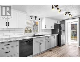 63 Chatham STREET South - 8