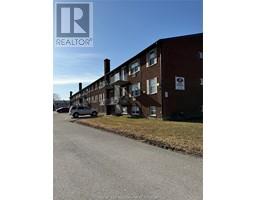 118 RIVERVIEW DRIVE UnitNo. 412 - 18