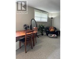 118 RIVERVIEW DRIVE UnitNo. 412 - 9