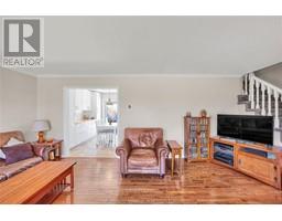 16 Argyle CRESCENT - 22