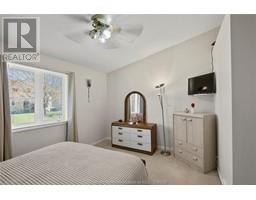 154 SEMENYN AVENUE UnitNo. 24 - 26