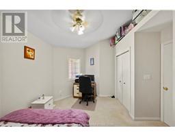 154 SEMENYN AVENUE UnitNo. 24 - 30