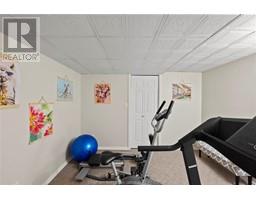 154 SEMENYN AVENUE UnitNo. 24 - 42