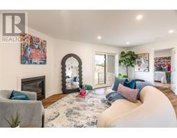 15 Cornerstone PLACE - 15
