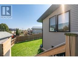 43 Clara CRESCENT - 30