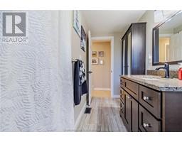 14 DALEVIEW CRESCENT - 25